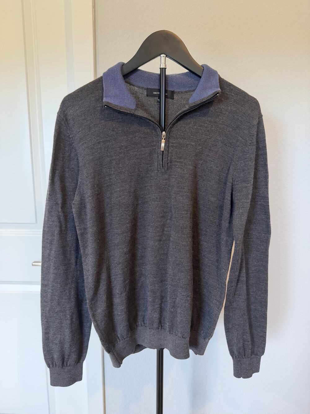 Saks Fifth Avenue Merino Wool Quarter Zip Sweater Men's Medium Gray